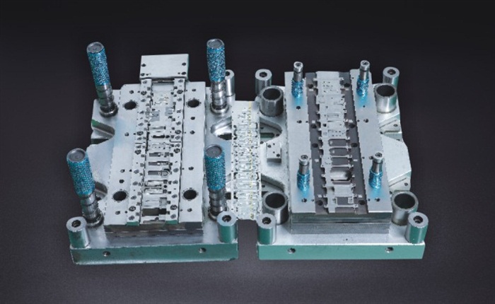 Mold Component Examples